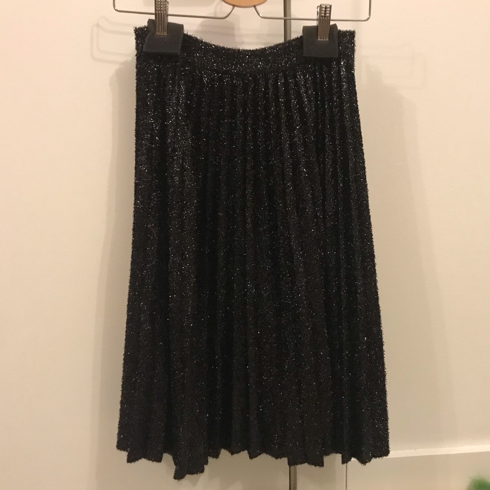 Vivienne Tam lame pleated skirt black sz p